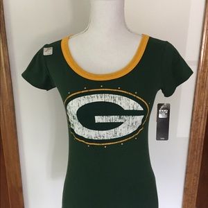 Green Bay Packer tee shirt size Small, NWT